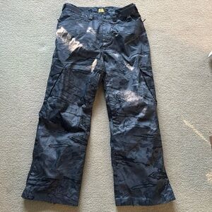 Men’s under Armour ski/snowboard pants